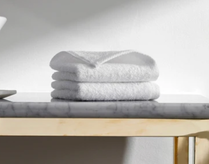 Simple Border Bath Collection